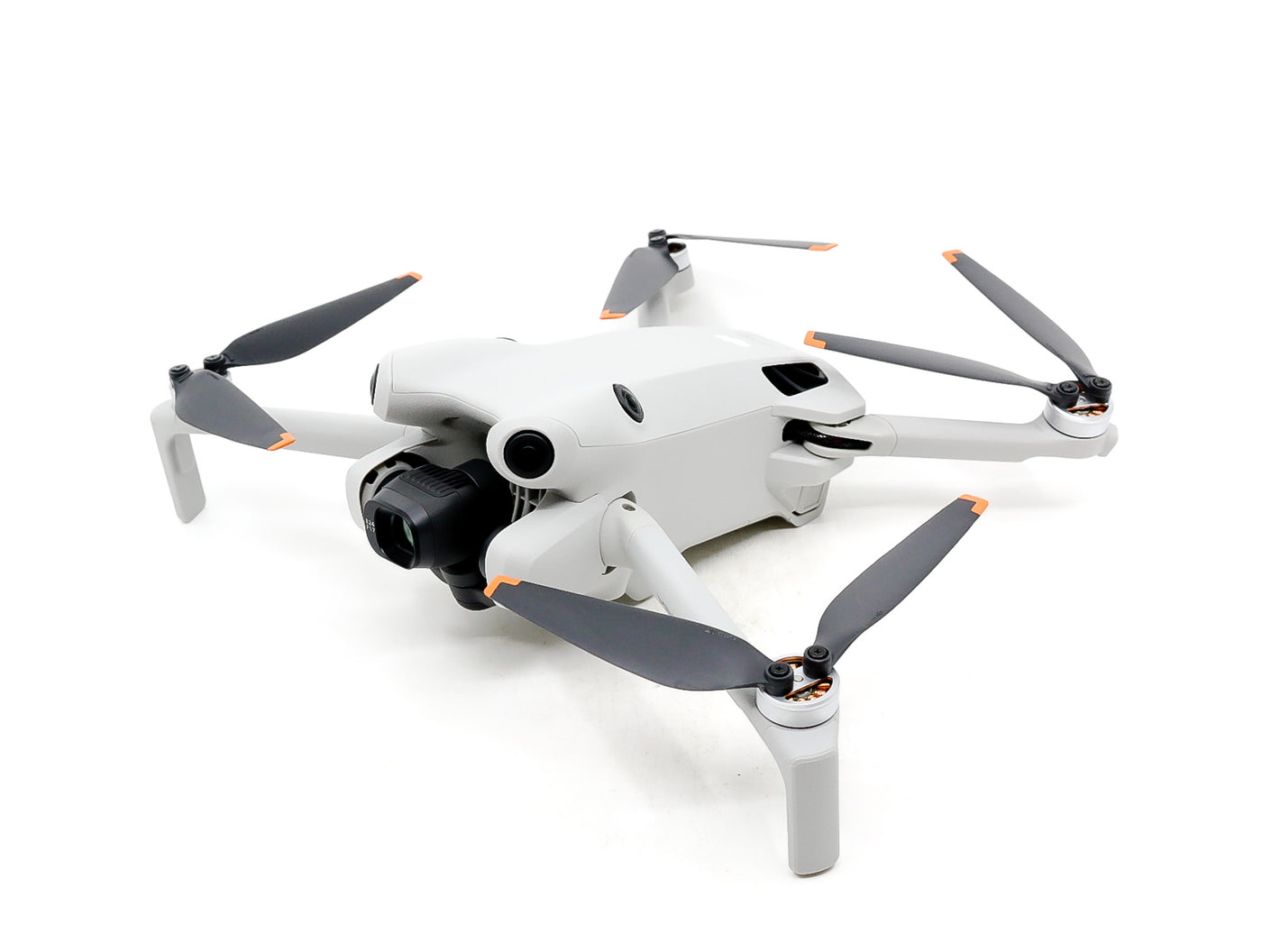 DJI Mini 4 Pro Fly More Combo - Zestaw Kompletny · zdjęcie główne