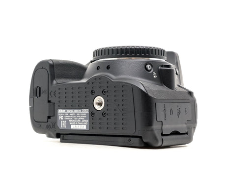 Nikon D5300 - segunda mano - excelente estado - detalle 2 de 4 - SKU 3787955 - Camera Market