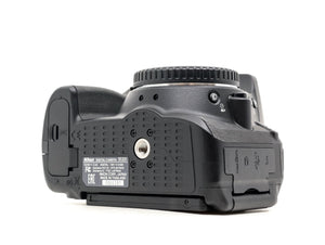 Nikon D5300 - segunda mano - excelente estado - detalle 2 de 4 - SKU 3767609 - Camera Market