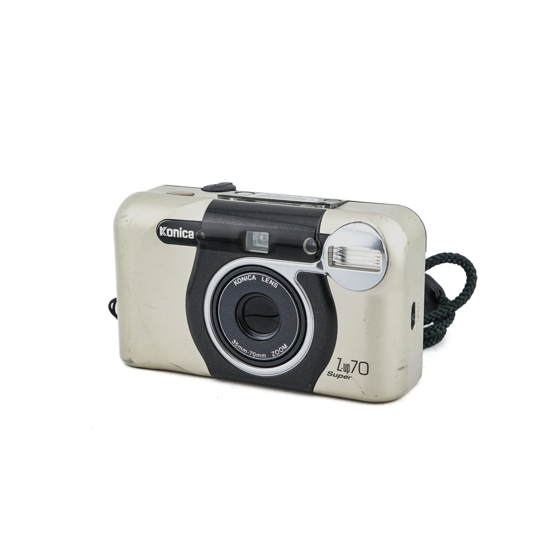 Konica Z-Up 70 Super - Kompaktowa Analogowa Kamera 35mm Vintage · zdjęcie główne