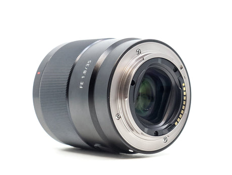 Sony FE 35mm f/1.8 – Obiektyw Pełnoklatkowy