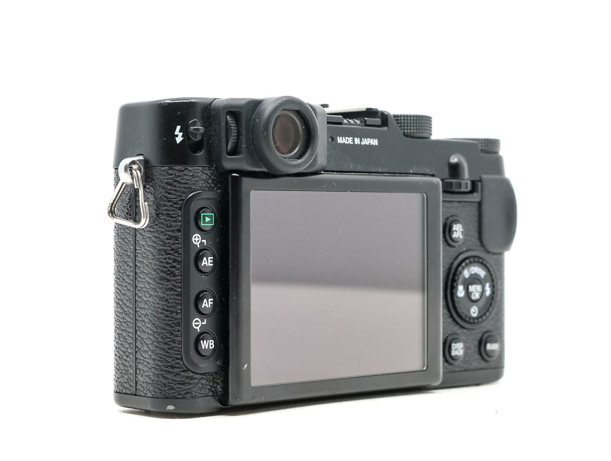 Fujifilm X10 - segunda mano - excelente estado - detalle 4 de 4 - SKU 3711994 - Camera Market