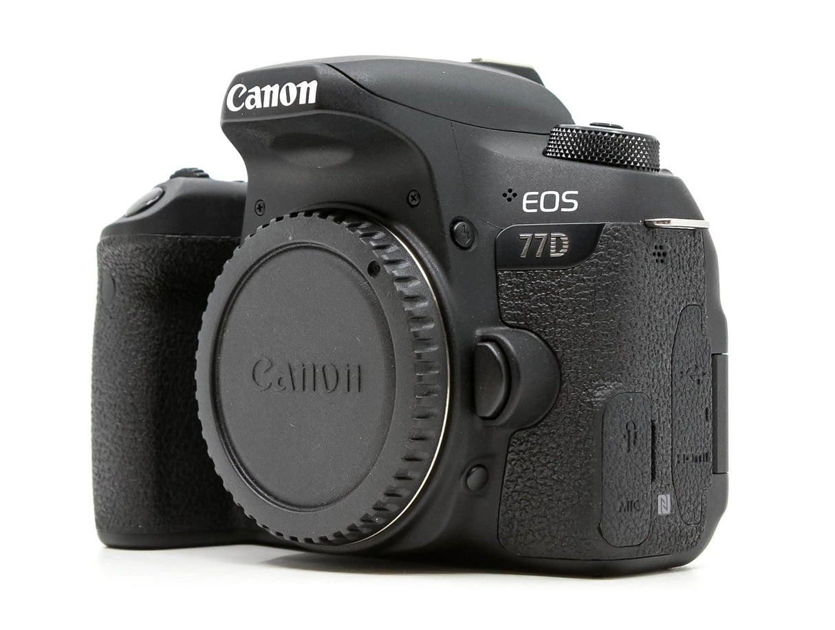 Canon EOS 77D