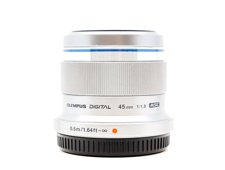 Olympus M.Zuiko Digital ED 45mm f/1.8 - segunda mano - excelente estado - foto principal - SKU 3784264 - Camera Market