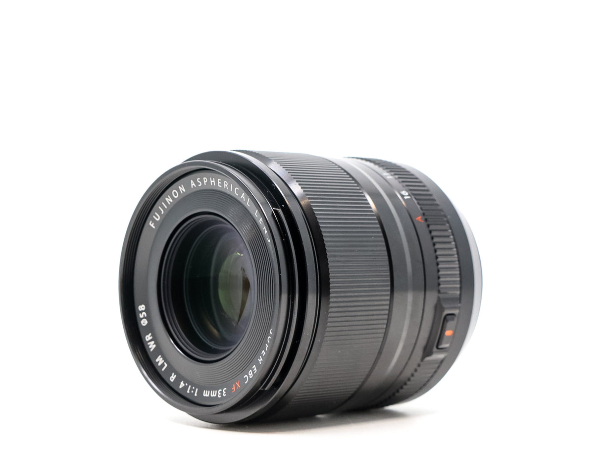 Fujifilm XF 33mm f/1.4 R LM WR