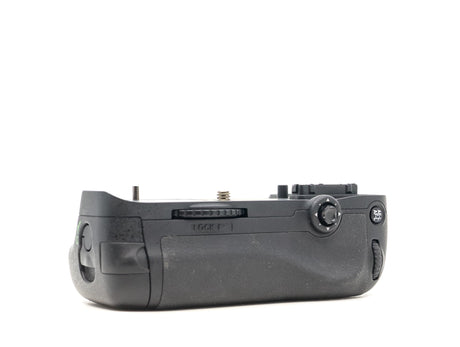 Nikon MB-D14 Battery Grip - segunda mano - excelente estado - detalle 2 de 4 - SKU 3790920 - Camera Market