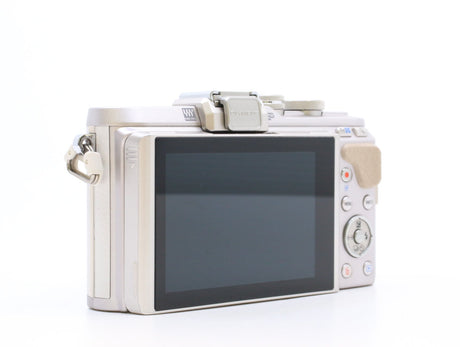 Olympus PEN E-PL8 