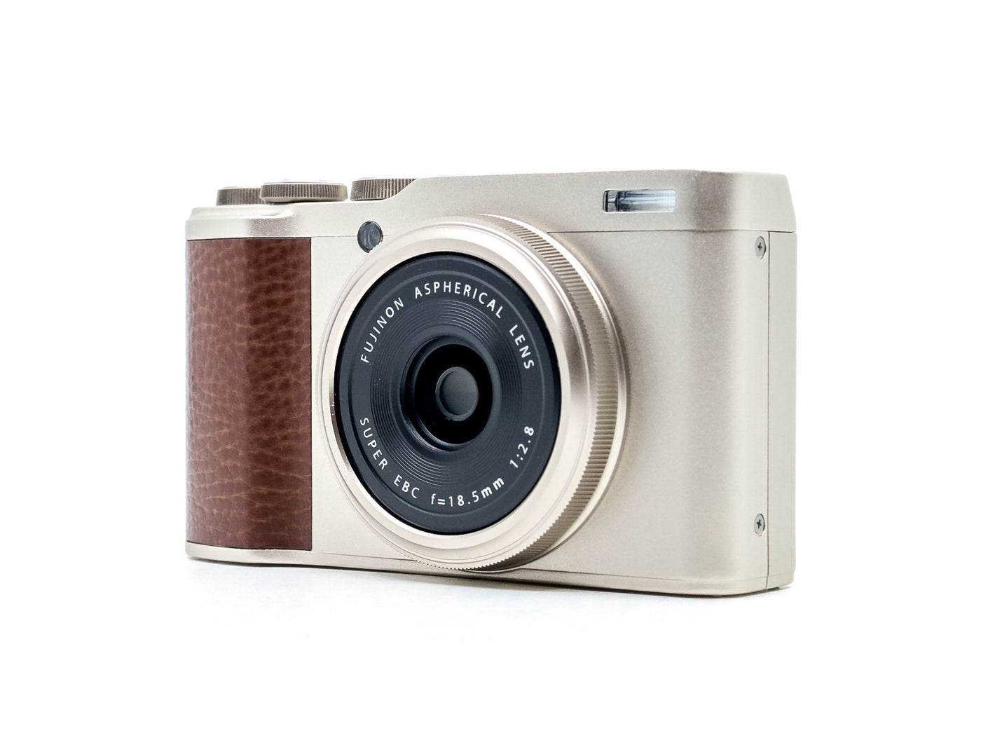 Fujifilm XF10 – Aparat Kompaktowy z Matrycą APS-C · zdjęcie główne