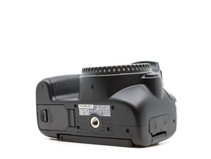 Canon EOS 250D - segunda mano - excelente estado - detalle 2 de 4 - SKU 3716328 - Camera Market