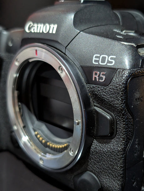 CanonR5a392cdfd-004c-4808-9ee7-d66552eb1a47