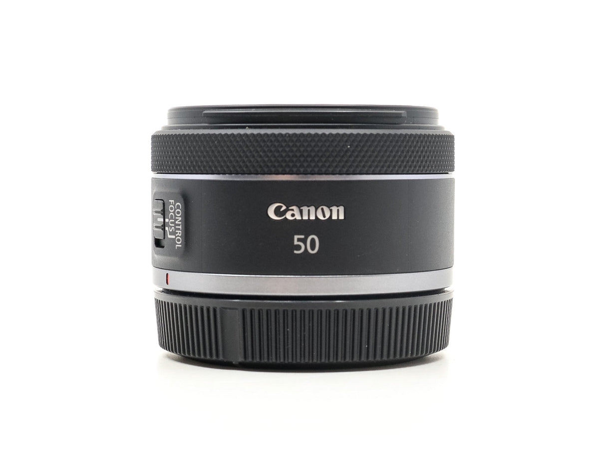 Canon RF 50mm f/1.8 STM - segunda mano - excelente estado - foto principal - SKU 3790164 - Camera Market