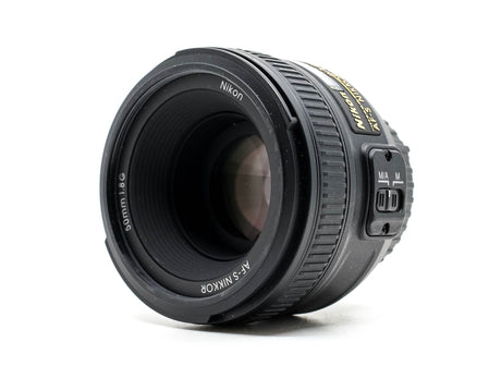 Nikon AF-S Nikkor 50mm f/1.8G - segunda mano - excelente estado - detalle 2 de 3 - SKU 3790492 - Camera Market