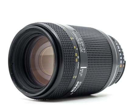 Nikon AF Nikkor 70-210mm f/4-5.6D - segunda mano - excelente estado - detalle 2 de 3 - SKU 3719635 - Camera Market