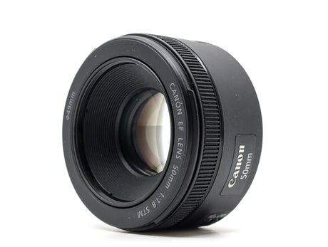 Canon EF 50mm f/1.8 STM - segunda mano - excelente estado - detalle 2 de 3 - SKU 3732070 - Camera Market