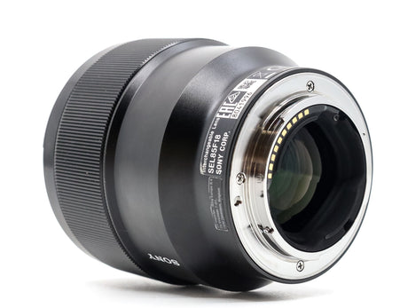 Sony FE 85mm f/1.8 – Obiektyw Pełnoklatkowy