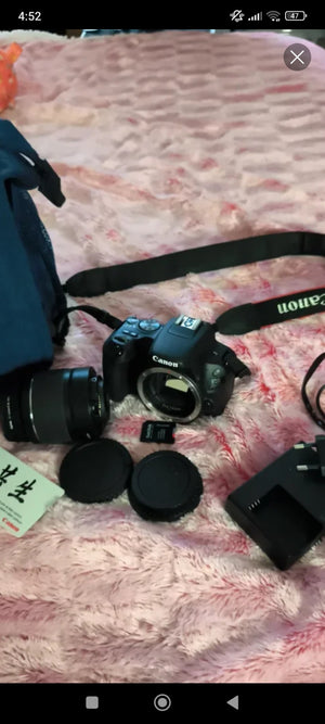 Canon EOS 200D265a7488-ef24-441e-b817-9eaf36788eef