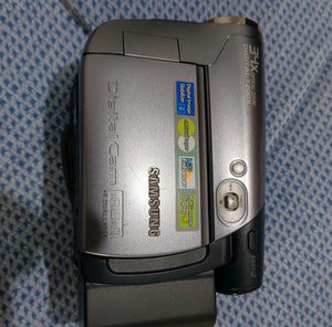 SamsungVP-DC173e8bb512b-a8d2-4ce6-8f3c-75e1e22d1711