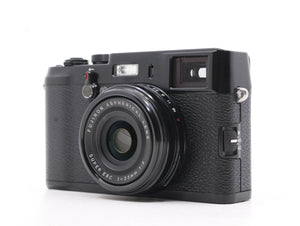 Fujifilm X100 (Edicón limitada negro)