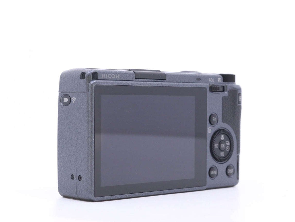 Ricoh GR III - segunda mano - excelente estado - detalle 4 de 4 - SKU 3717847 - Camera Market