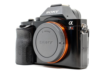 Sony Alpha A7r – Profesjonalny Aparat Pełnoklatkowy