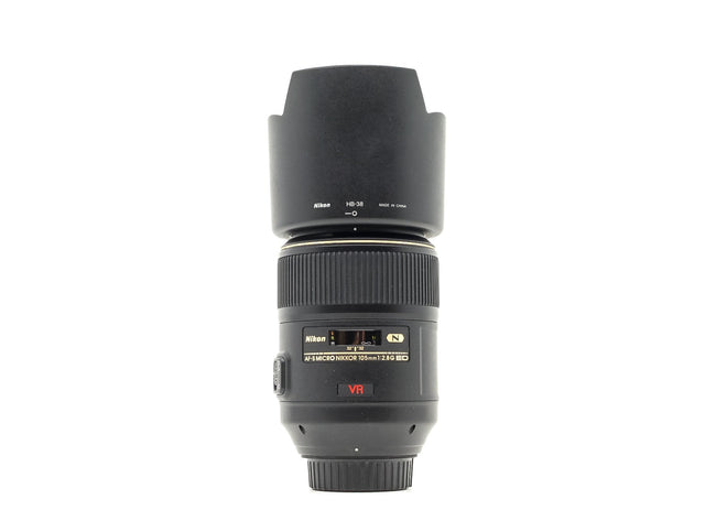 Nikon AF-S Micro Nikkor 105mm f/2.8G IF-ED VR - segunda mano - excelente estado - foto principal - SKU 3790207 - Camera Marke