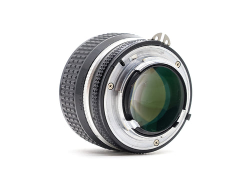 Nikon Ai-S Nikkor 50mm f/1.2 – Obiektyw Premium