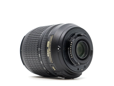 Nikon AF-S DX Nikkor 18-105mm f/3.5-5.6G ED VR - segunda mano - excelente estado - detalle 2 de 6 - SKU 3794231 - Camera Mark