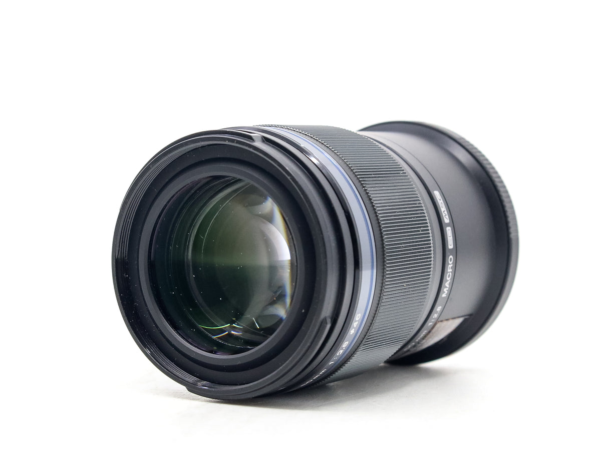 Olympus M.Zuiko Digital ED 60mm f/2.8 Macro - segunda mano - excelente estado - detalle 4 de 4 - SKU 3764875 - Camera Market