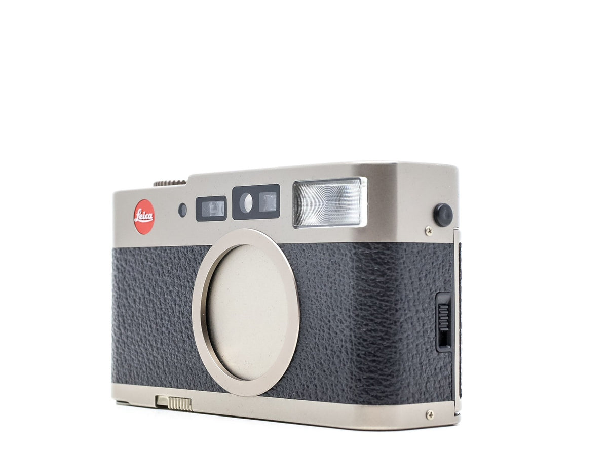 Leica CM · zdjęcie główne