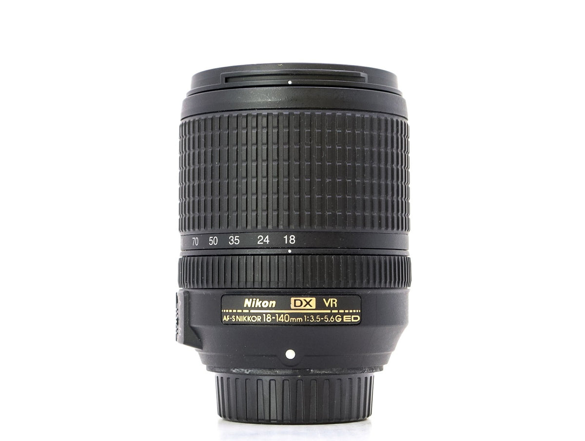 Nikon AF-S DX Nikkor 18-140mm f/3.5-5.6G ED VR · zdjęcie główne