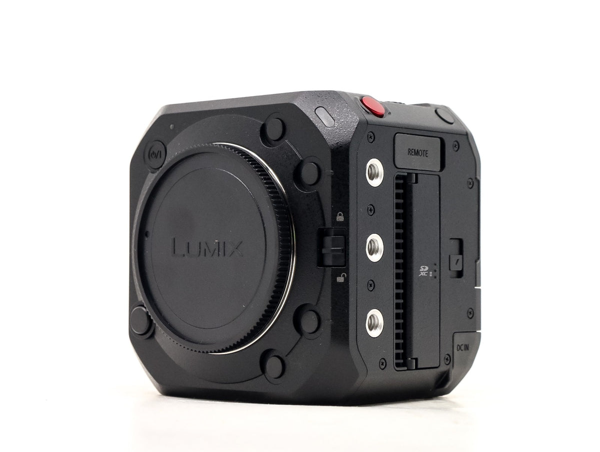Panasonic Lumix DC-BS1H · zdjęcie główne
