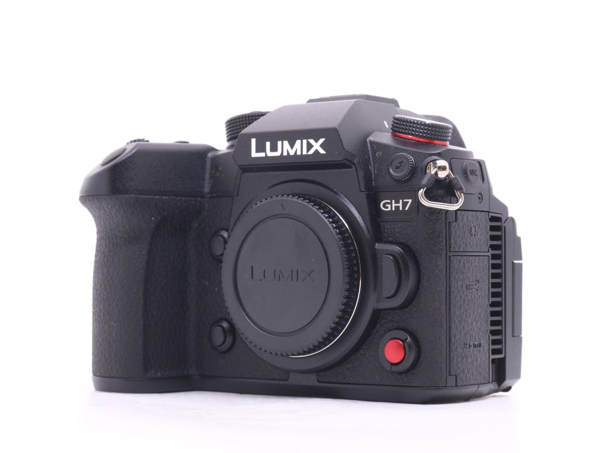 Panasonic Lumix DC-GH7 · zdjęcie główne