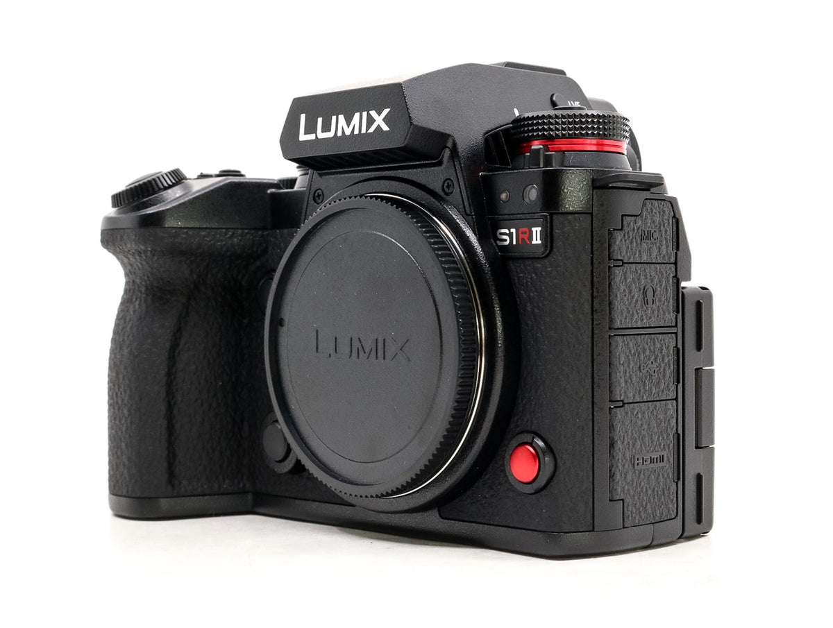 Panasonic Lumix S1R II · zdjęcie główne