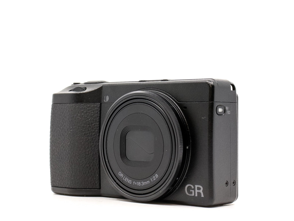 Ricoh GR IV HDF · zdjęcie główne