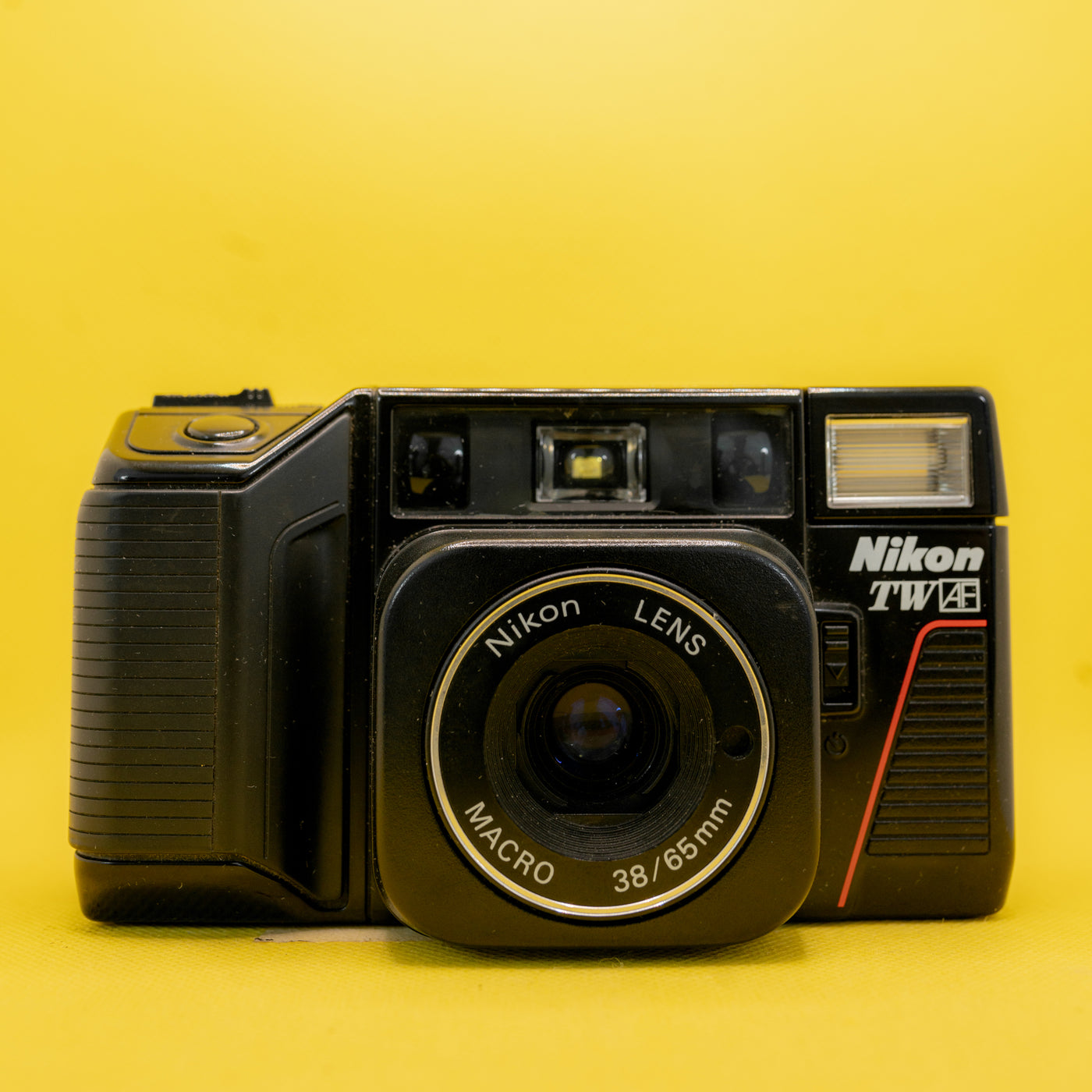 Nikon L-35TW - Kompaktowy aparat na film 35mm z zoomem · main image