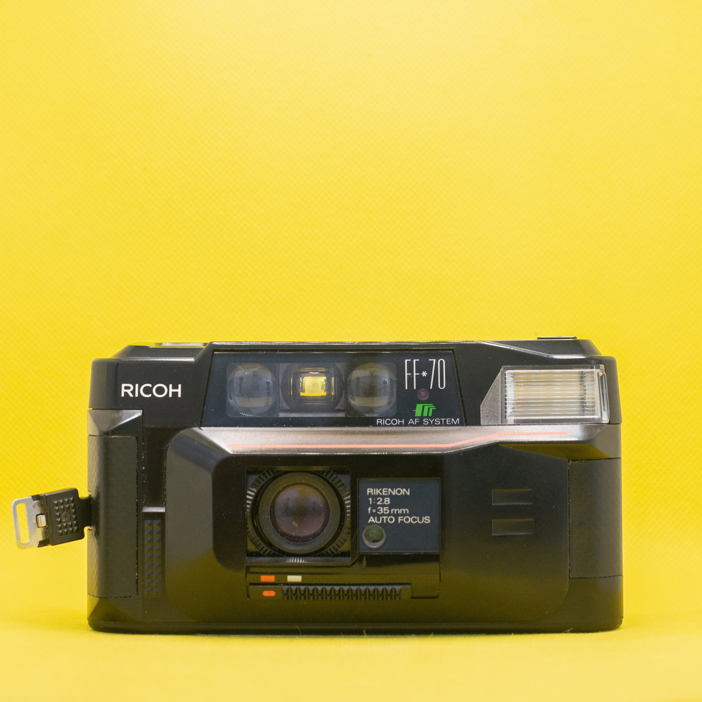 Ricoh FF70 F2.8 - Aparat na film 35mm · zdjęcie główne