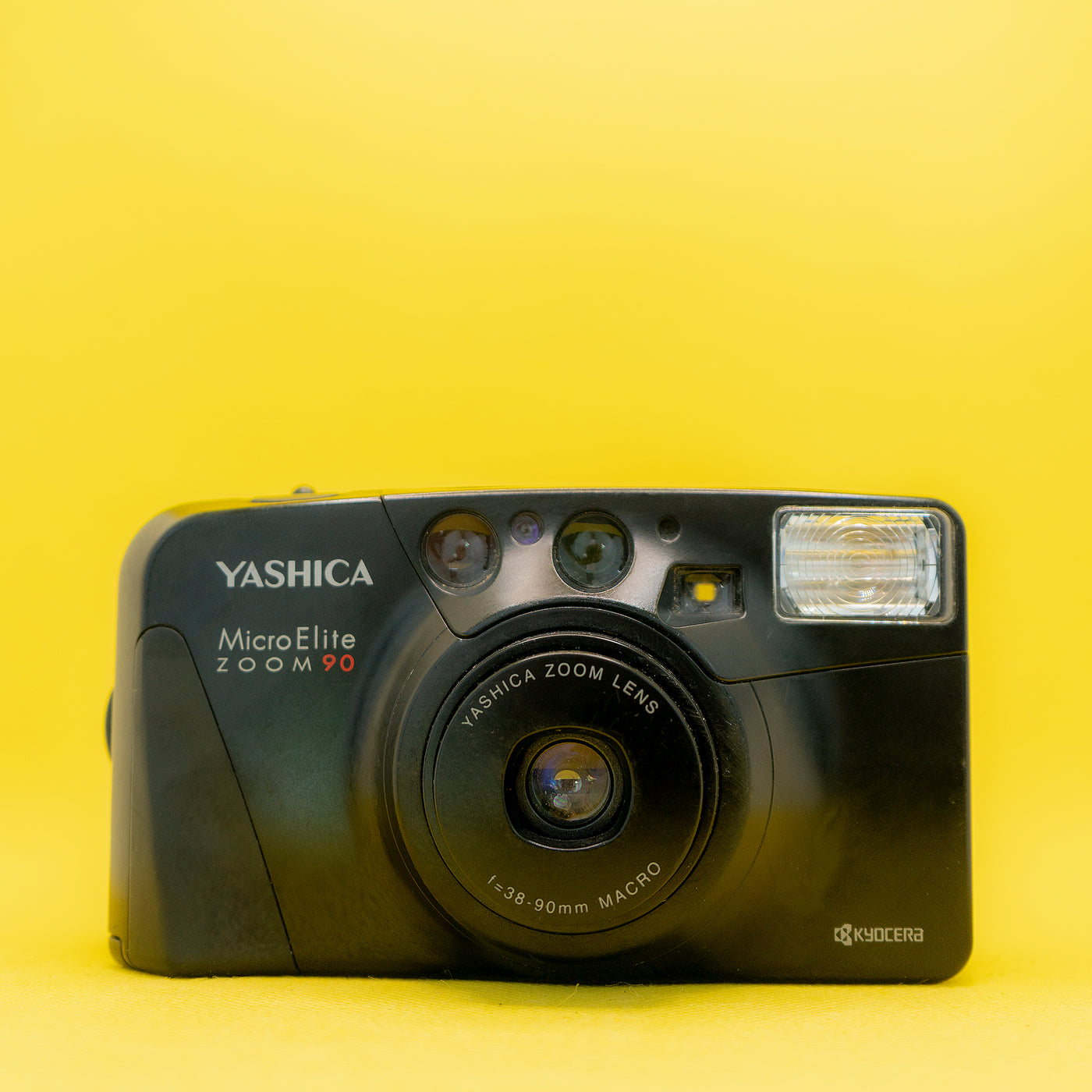 Yashica MicroElite Zoom 90 - Kompaktowy aparat na film 35mm z zoomem · main image